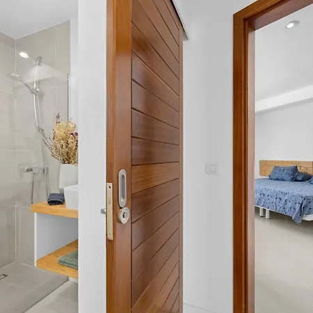 Casa Marina With Pool, Garden And Terrace 别墅 法马拉