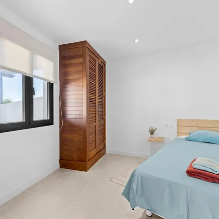 Casa Marina With Pool, Garden And Terrace * Famara